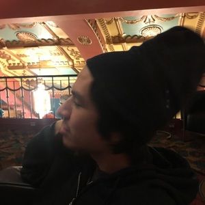 Meet your Posher, Sal